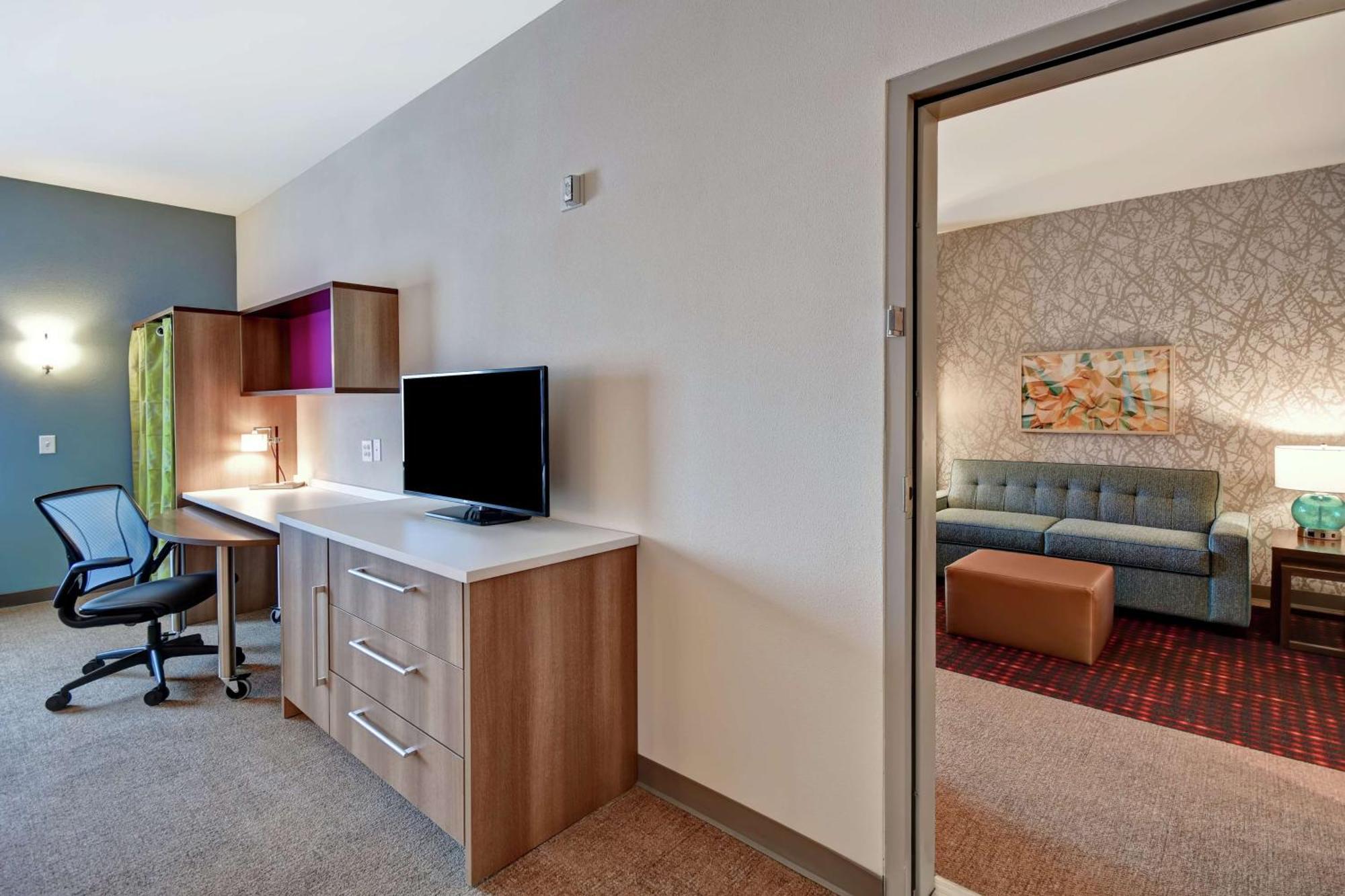 Home2 Suites By Hilton Springfield North Экстерьер фото